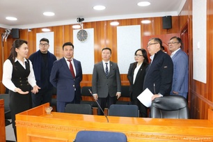 “ХУВЬ ХҮНИЙ ХӨГЖИЛ, ХАРИЛЦАА ХАНДЛАГА” СЭДЭВТ СУРГАЛТ ЗОХИОН БАЙГУУЛЛАА